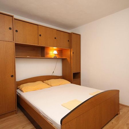 Apartments By The Sea Basina, Hvar - 8749 Vrbanj 객실 사진